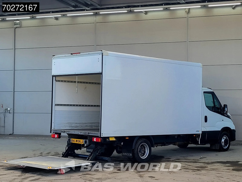 Iveco Daily 35C16 Automaat Laadklep Bakwagen Camera Airco Meubelbak Koffer 19m3 Airco - Box van: picture 3 Iveco Daily 35C16 Automaat Laadklep Bakwagen Camera Airco Meubelbak Koffer 19m3 Airco - Box van: picture 3