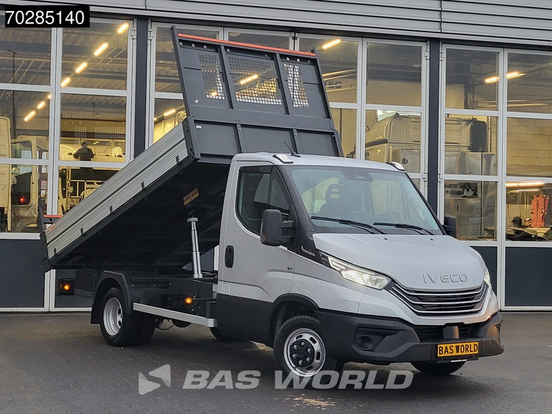 Iveco Daily 35C21 3.0L 210PK Automaat Open Laadbak 2025 model ACC Airco CarPlay Pritsche Pickup Open Box Airco - Flatbed van: picture 2 Iveco Daily 35C21 3.0L 210PK Automaat Open Laadbak 2025 model ACC Airco CarPlay Pritsche Pickup Open Box Airco - Flatbed van: picture 2