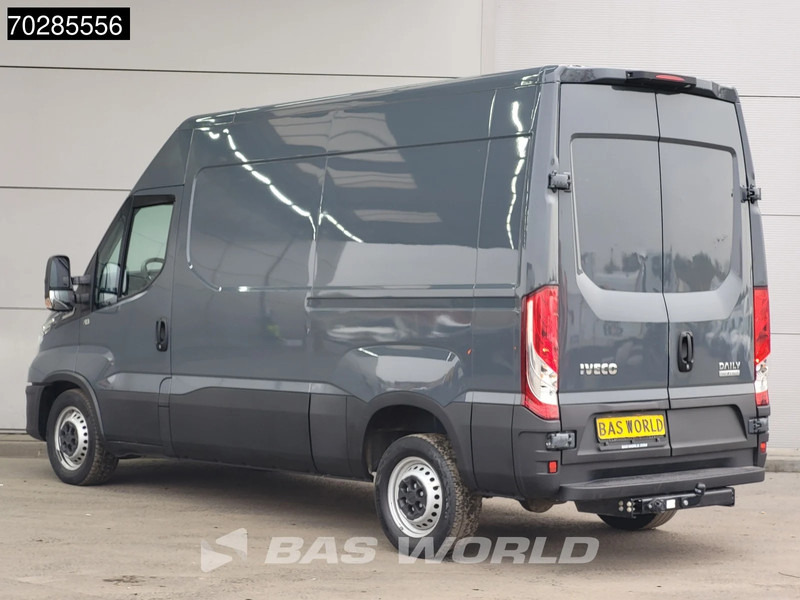 Iveco Daily 35S18 3.0L Automaat 180PK L2H2 3500kg Trekhaak LED Navi Airco Cruise Camera Euro6 L2 11m3 Airco Trekhaak Cruise control - Panel van: picture 2 Iveco Daily 35S18 3.0L Automaat 180PK L2H2 3500kg Trekhaak LED Navi Airco Cruise Camera Euro6 L2 11m3 Airco Trekhaak Cruise control - Panel van: picture 2