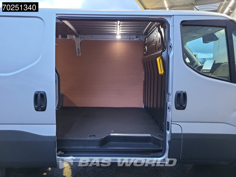 Leasing of Iveco Daily 35S21 3.0L Automaat L2H1 210PK Laag Dak 2025-Model 3,5t Trekhaak ACC Navi LED Camera Parkeersensoren Euro6 L2 8m3 Airco Trekhaak Iveco Daily 35S21 3.0L Automaat L2H1 210PK Laag Dak 2025-Model 3,5t Trekhaak ACC Navi LED Camera Parkeersensoren Euro6 L2 8m3 Airco Trekhaak: picture 8 Leasing of Iveco Daily 35S21 3.0L Automaat L2H1 210PK Laag Dak 2025-Model 3,5t Trekhaak ACC Navi LED Camera Parkeersensoren Euro6 L2 8m3 Airco Trekhaak Iveco Daily 35S21 3.0L Automaat L2H1 210PK Laag Dak 2025-Model 3,5t Trekhaak ACC Navi LED Camera Parkeersensoren Euro6 L2 8m3 Airco Trekhaak: picture 8