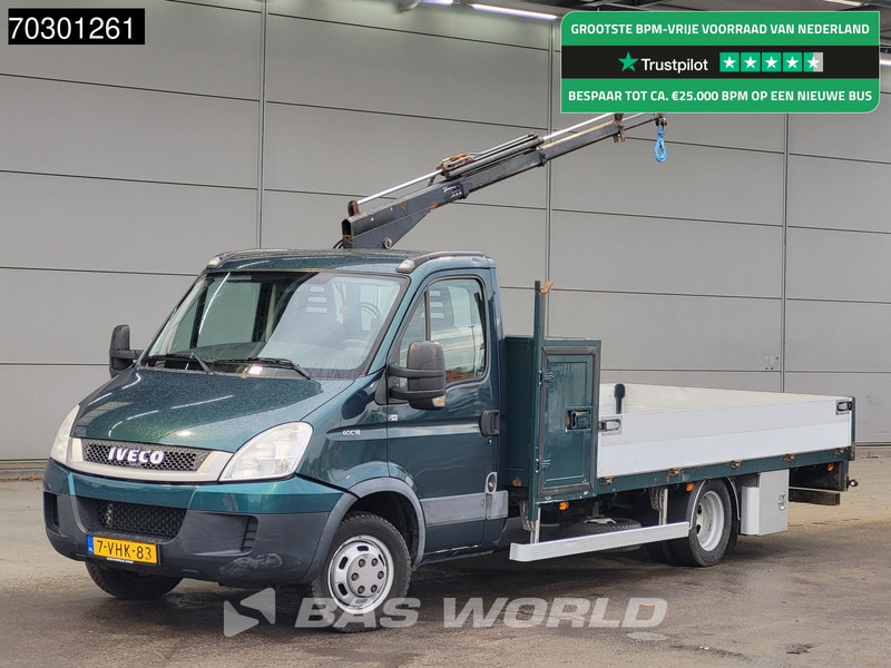 Iveco Daily 40C18 3.0L Kraanwagen Open Laadbak Hyya 017T 1320KG 3,5t Trekhaak Airco 180PK Kraan Cran Kranwagen Crane Pritsche Pickup Open Bo - Flatbed van: picture 1 Iveco Daily 40C18 3.0L Kraanwagen Open Laadbak Hyya 017T 1320KG 3,5t Trekhaak Airco 180PK Kraan Cran Kranwagen Crane Pritsche Pickup Open Bo - Flatbed van: picture 1