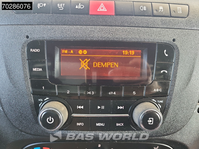 Leasing of Iveco Daily 72C18 3.0L Kipper Dubbellucht 3,5t Trekhaak Airco Cruise Euro6 Tipper Benne Kieper 3m3 Airco Trekhaak Cruise control Iveco Daily 72C18 3.0L Kipper Dubbellucht 3,5t Trekhaak Airco Cruise Euro6 Tipper Benne Kieper 3m3 Airco Trekhaak Cruise control: picture 14