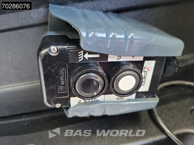 Leasing of Iveco Daily 72C18 3.0L Kipper Dubbellucht 3,5t Trekhaak Airco Cruise Euro6 Tipper Benne Kieper 3m3 Airco Trekhaak Cruise control Iveco Daily 72C18 3.0L Kipper Dubbellucht 3,5t Trekhaak Airco Cruise Euro6 Tipper Benne Kieper 3m3 Airco Trekhaak Cruise control: picture 20
