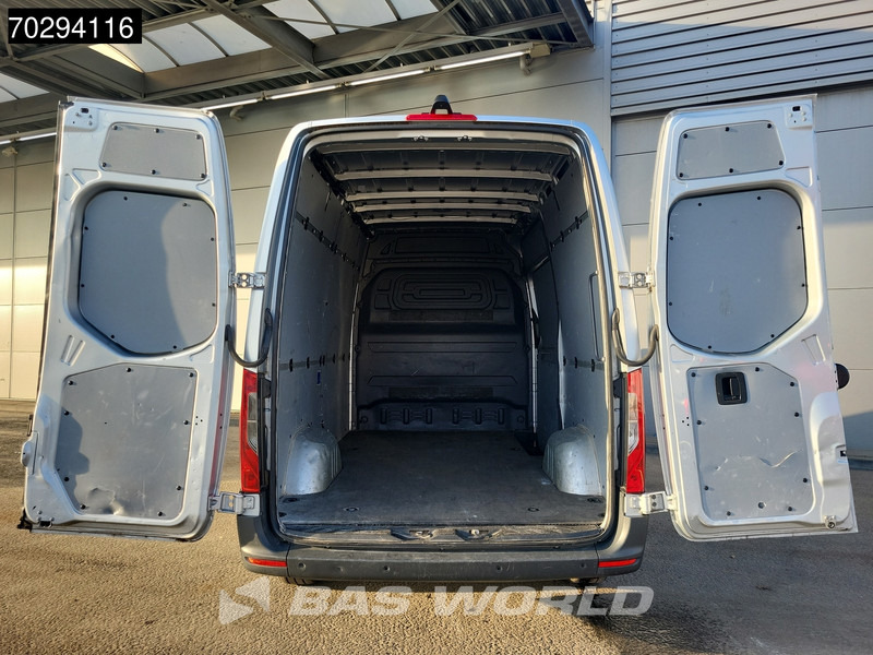 Mercedes-Benz Sprinter 315 CDI Automaat L2H2 150PK Airco Camera Parkeersensoren MBUX CarPlay Euro6 L2 12m3 Airco - Small van: picture 3 Mercedes-Benz Sprinter 315 CDI Automaat L2H2 150PK Airco Camera Parkeersensoren MBUX CarPlay Euro6 L2 12m3 Airco - Small van: picture 3