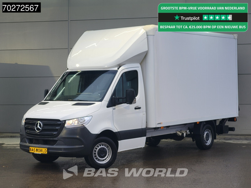 Mercedes-Benz Sprinter 317 CDI Bakwagen Automaat Laadklep Camera Meubelbak Koffer LBW 20m3 Airco - Box van: picture 1 Mercedes-Benz Sprinter 317 CDI Bakwagen Automaat Laadklep Camera Meubelbak Koffer LBW 20m3 Airco - Box van: picture 1