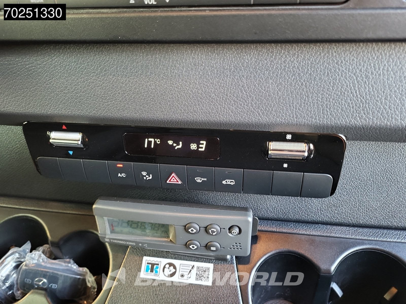 New Refrigerated van Mercedes-Benz Sprinter 317 CDI L3H2 Koelwagen Thermo King V-200 MAX 230V Stekker Trekhaak Airco Cruise Camera Navi Koeler Koel Kühlwagen 12m3 Airco Tre: picture 15