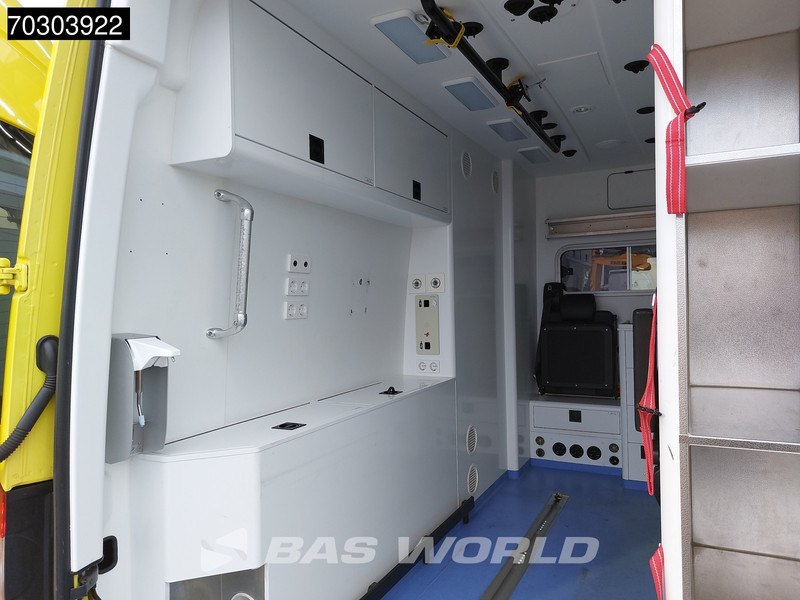 Ambulance Mercedes-Benz Sprinter 319 CDI 3.0L V6 Ambulance 190PK L2H2 LED Airco Cruise Camera MBUX CarPlay Euro6 Krankenwagen Rettungswagen L2 8m3 Airco Cruise c: picture 11