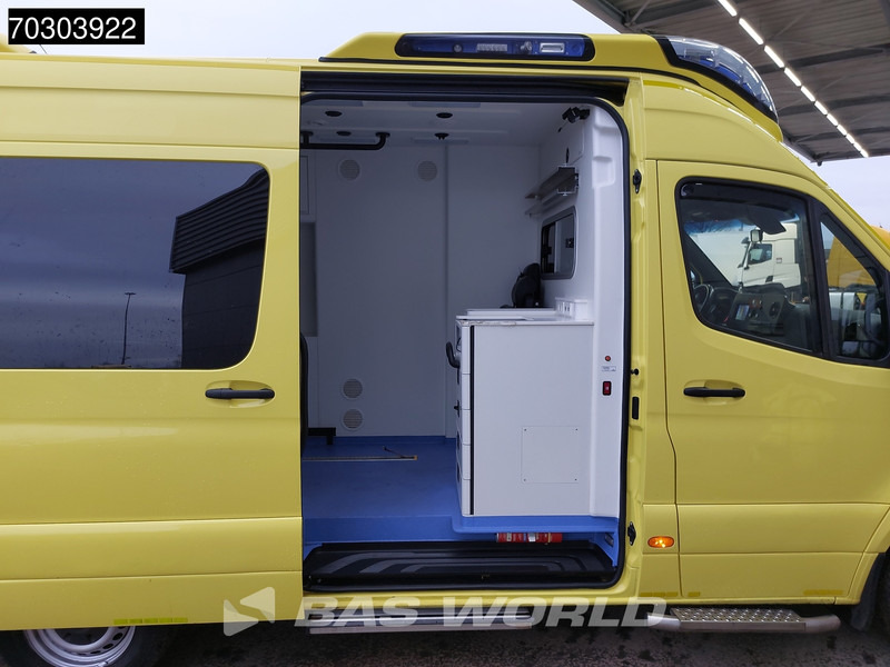 Ambulance Mercedes-Benz Sprinter 319 CDI 3.0L V6 Ambulance 190PK L2H2 LED Airco Cruise Camera MBUX CarPlay Euro6 Krankenwagen Rettungswagen L2 8m3 Airco Cruise c: picture 8