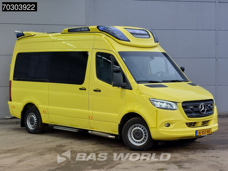 Ambulance Mercedes-Benz Sprinter 319 CDI 3.0L V6 Ambulance 190PK L2H2 LED Airco Cruise Camera MBUX CarPlay Euro6 Krankenwagen Rettungswagen L2 8m3 Airco Cruise c: picture 5