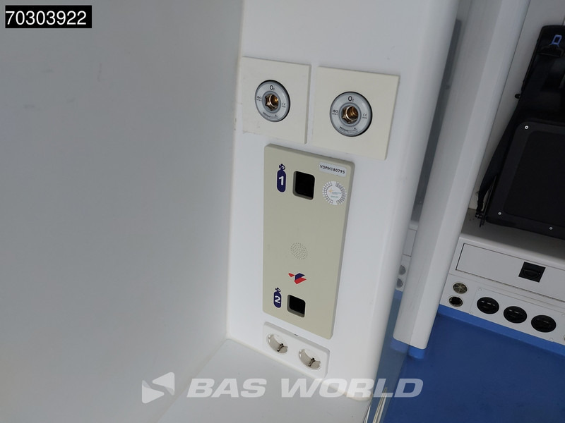 Ambulance Mercedes-Benz Sprinter 319 CDI 3.0L V6 Ambulance 190PK L2H2 LED Airco Cruise Camera MBUX CarPlay Euro6 Krankenwagen Rettungswagen L2 8m3 Airco Cruise c: picture 15