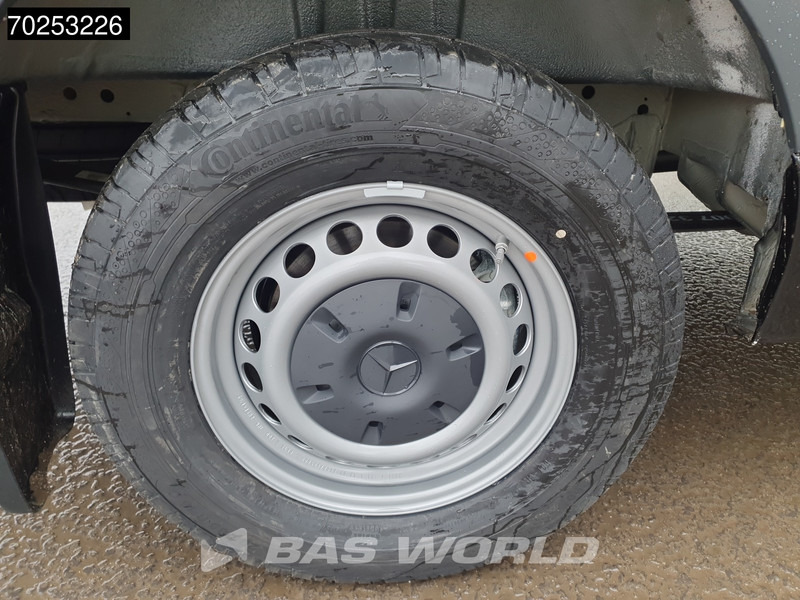 New Panel van Mercedes-Benz Sprinter 319 CDI Automaat L2H2 model 2025 Camera MBUX LED Airco Cruise 11m3 Airco Cruise control: picture 8