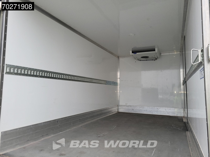 Opel Movano 165PK Koelwagen Carrier Koel Airco Cruise 165PK Kuhlkoffer Koeler Bakwagen Koffer 17m3 Airco Cruise control - Refrigerated van: picture 5 Opel Movano 165PK Koelwagen Carrier Koel Airco Cruise 165PK Kuhlkoffer Koeler Bakwagen Koffer 17m3 Airco Cruise control - Refrigerated van: picture 5