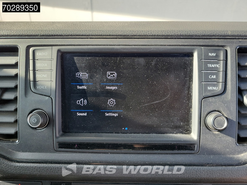 Small van Volkswagen Crafter 140pk L3H3 Trekhaak Navi Airco Cruise Parkeersensoren APK 01-2026 Euro6 L2H2 12m3 Airco Trekhaak Cruise control: picture 17