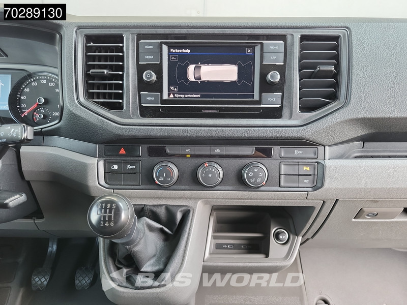 Panel van Volkswagen Crafter 140pk L4H3 Trekhaak Airco Cruise Camera Parkeersensoren Euro6 L3H2 15m3 Airco Cruise control: picture 13