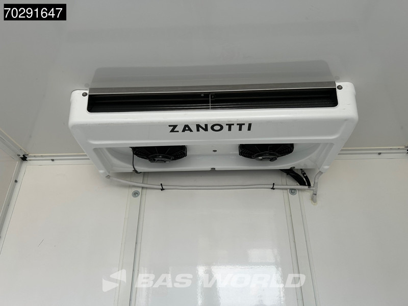 Iveco Daily 35S18 3.0L Automaat Laadklep Koelwagen Zanotti Z380 230v Stekker ACC Navi Airco Camera Euro6 Bakwagen Gekoeld Koel Koeler Kühl K - Refrigerated van: picture 5 Iveco Daily 35S18 3.0L Automaat Laadklep Koelwagen Zanotti Z380 230v Stekker ACC Navi Airco Camera Euro6 Bakwagen Gekoeld Koel Koeler Kühl K - Refrigerated van: picture 5