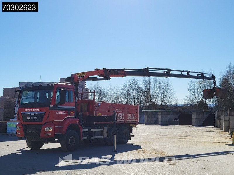 MAN TGS 33.440 6X4 Palfinger PK23001-EH Kran Crane Big-Axle 13m3 tipper Euro 6 - Tipper, Crane truck: picture 2 MAN TGS 33.440 6X4 Palfinger PK23001-EH Kran Crane Big-Axle 13m3 tipper Euro 6 - Tipper, Crane truck: picture 2
