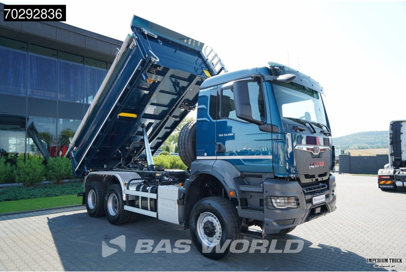 MAN TGS 33.480 TGS 6X6 11m3 KH-3-Way Kipper 6x6 Steel Suspension Automatic Big-Axle Euro 6 - Tipper: picture 5 MAN TGS 33.480 TGS 6X6 11m3 KH-3-Way Kipper 6x6 Steel Suspension Automatic Big-Axle Euro 6 - Tipper: picture 5