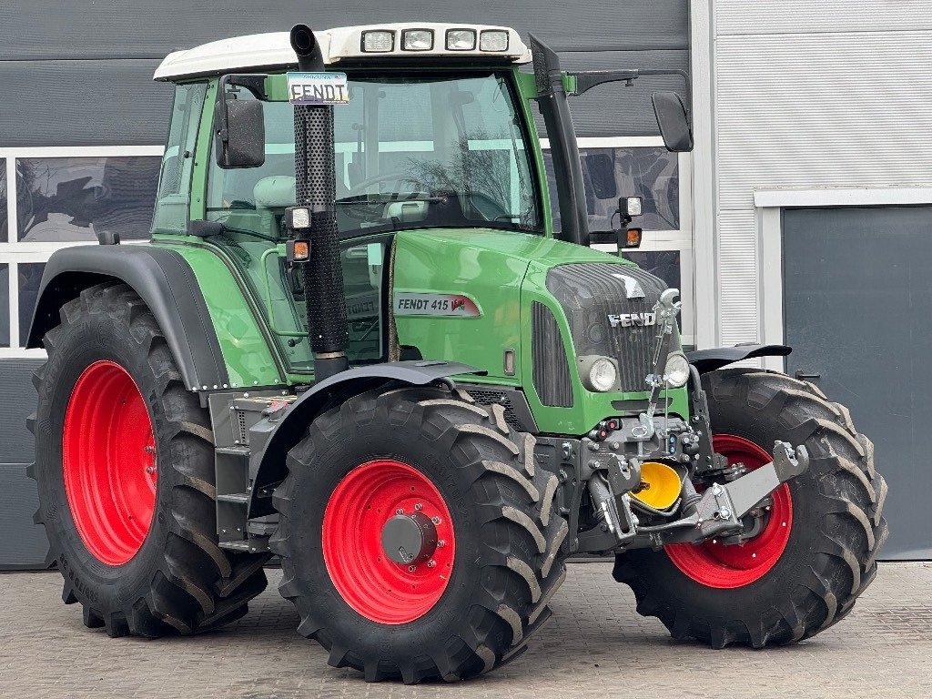 Fendt 415 Vario TMS - Farm tractor: picture 2 Fendt 415 Vario TMS - Farm tractor: picture 2