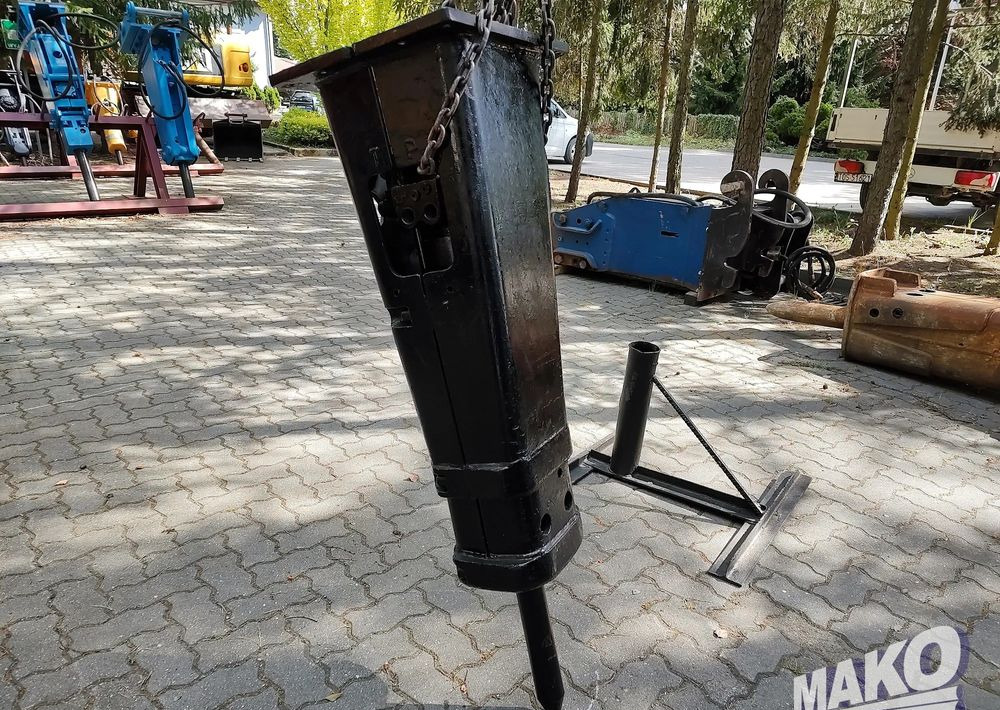 Młot hydrauliczny Rammer S23 275kg do koparki - Attachment for Construction machinery: picture 1 Młot hydrauliczny Rammer S23 275kg do koparki - Attachment for Construction machinery: picture 1
