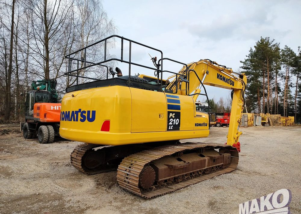 Komatsu PC210 LC-10 - Crawler excavator: picture 5 Komatsu PC210 LC-10 - Crawler excavator: picture 5