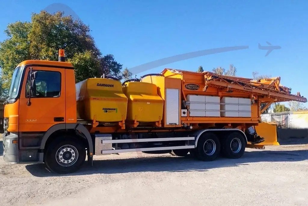 DAMMANN FEA 6024 - Aircraft deicer: picture 5 DAMMANN FEA 6024 - Aircraft deicer: picture 5