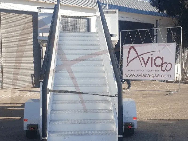 EINSA EDU-A - Passenger stairs: picture 4 EINSA EDU-A - Passenger stairs: picture 4