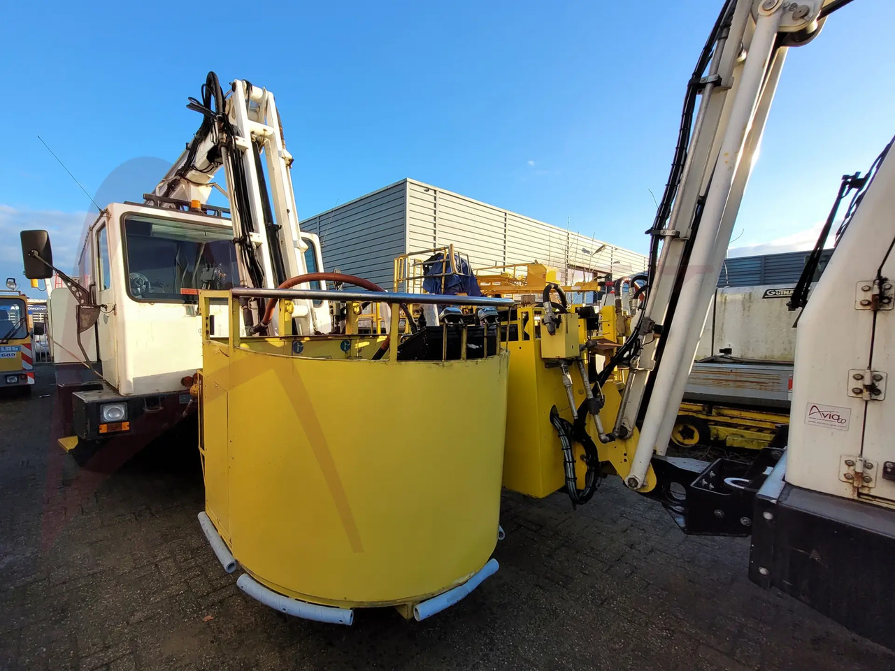 FMC TEMPEST 2 - Aircraft deicer: picture 3 FMC TEMPEST 2 - Aircraft deicer: picture 3