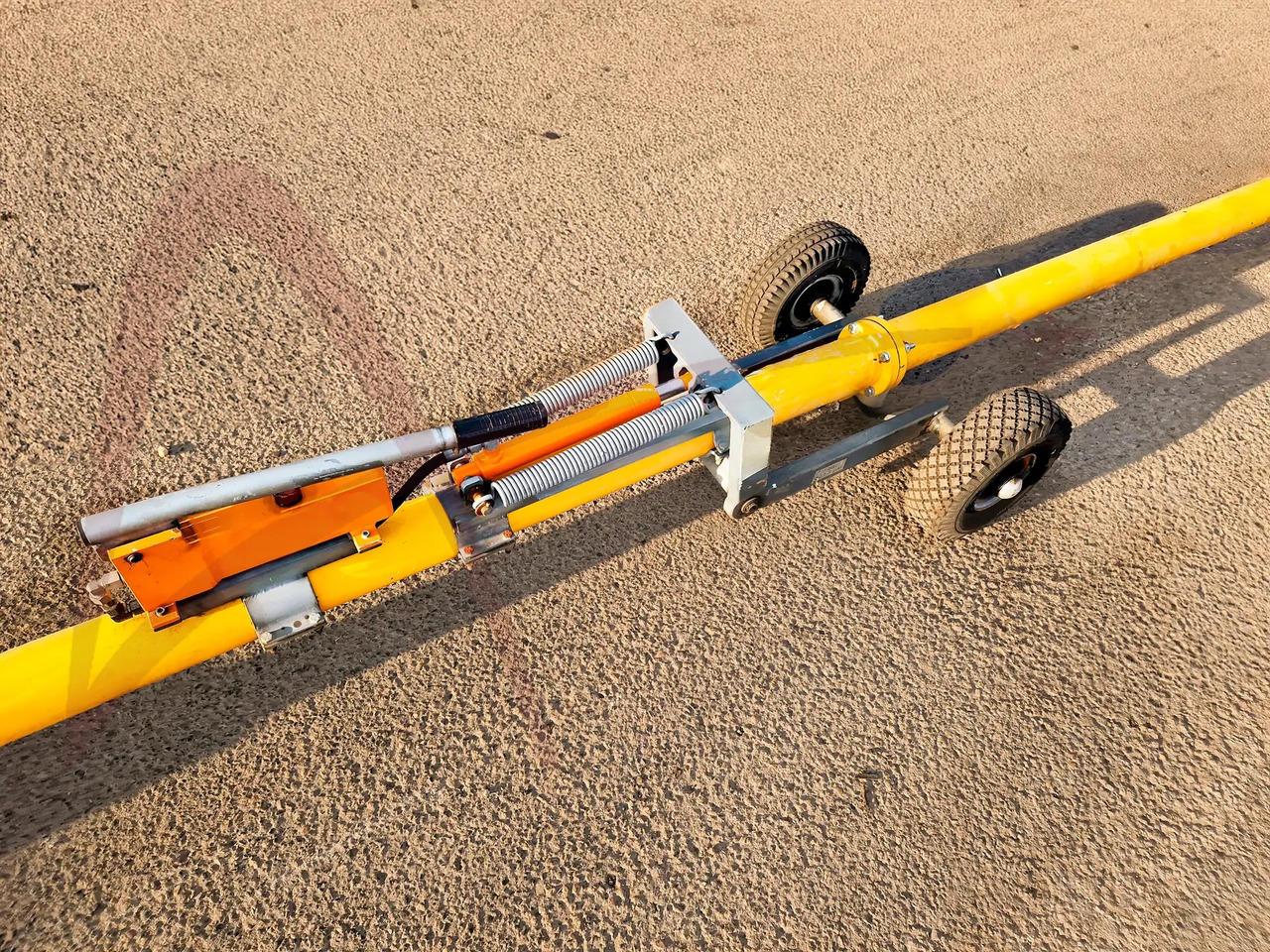 HYDRO TOWE 170-C4 - Ground support equipment: picture 3 HYDRO TOWE 170-C4 - Ground support equipment: picture 3