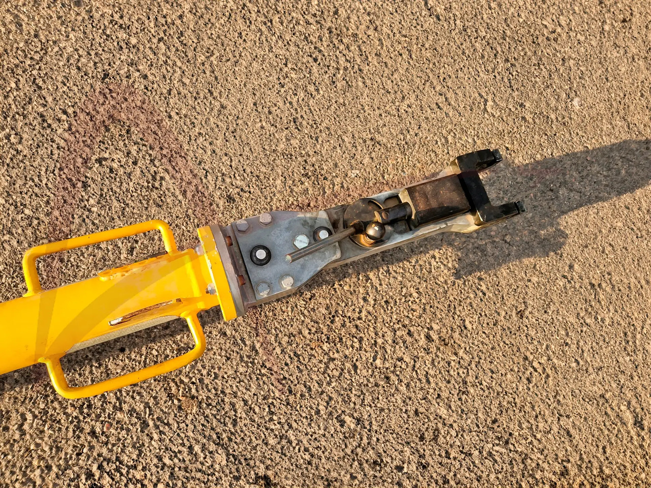 HYDRO TOWE 170-C4 - Ground support equipment: picture 4 HYDRO TOWE 170-C4 - Ground support equipment: picture 4