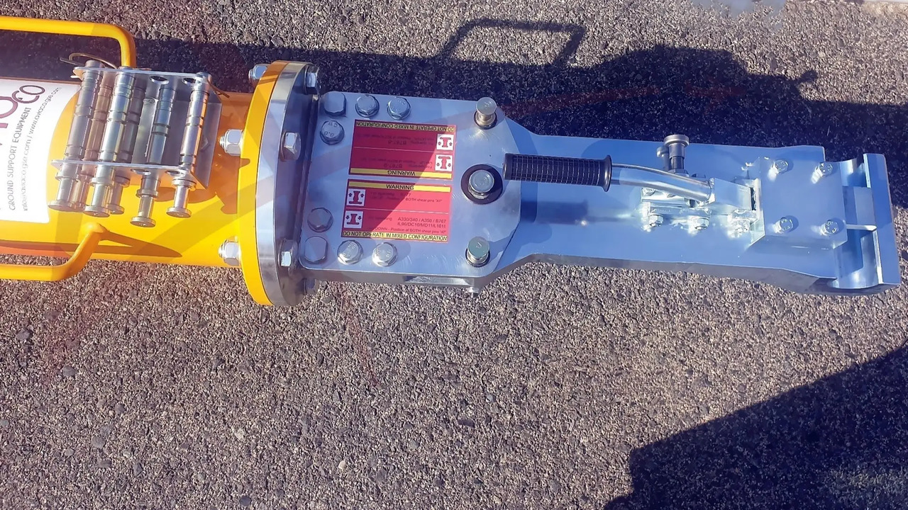 JMS J-TOW VERSA1 - Ground support equipment: picture 3 JMS J-TOW VERSA1 - Ground support equipment: picture 3