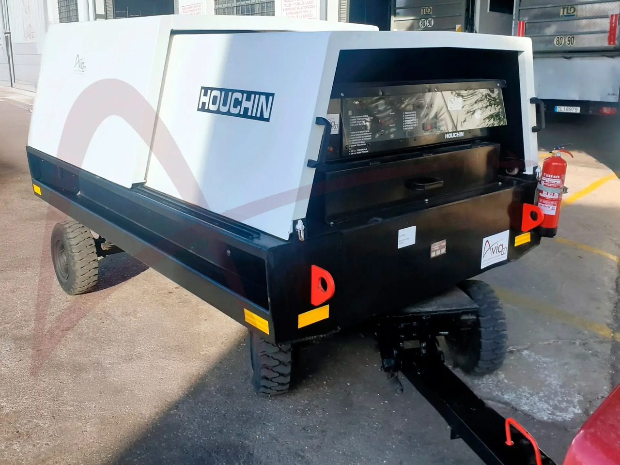 HOUCHIN D690-100SV - Ground power unit: picture 2 HOUCHIN D690-100SV - Ground power unit: picture 2