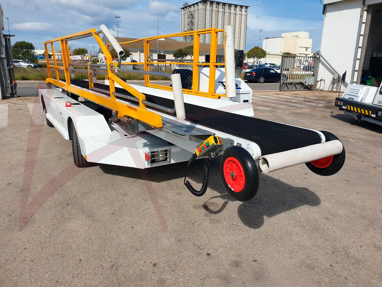 TLD NBL-E - Belt loader: picture 2 TLD NBL-E - Belt loader: picture 2