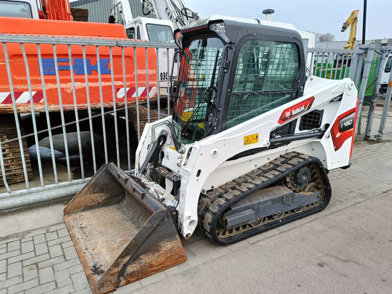 Bobcat T450 skid steer tracked loader lader A/C R/C radio - Skid steer loader: picture 1 Bobcat T450 skid steer tracked loader lader A/C R/C radio - Skid steer loader: picture 1