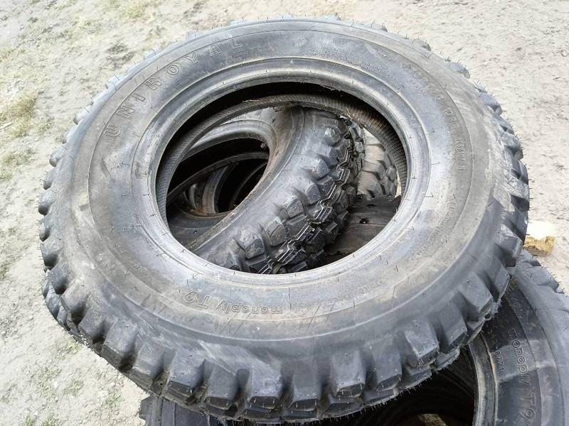 Michelin 6,50 R16 C 7,00R16 C 22/100R16 255/100R16 banden l - Wheels and tires for Construction machinery: picture 3 Michelin 6,50 R16 C 7,00R16 C 22/100R16 255/100R16 banden l - Wheels and tires for Construction machinery: picture 3