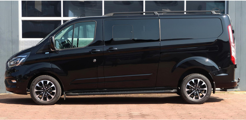 Leasing of Ford Transit Custom 300 2.0 TDCI L2H1 Limited DC AUT/ LED/ CAMERA/ 2X DEUR/ LEDER/ ACC/ CARPLAY/ CLIMA/ TREKHAAK Ford Transit Custom 300 2.0 TDCI L2H1 Limited DC AUT/ LED/ CAMERA/ 2X DEUR/ LEDER/ ACC/ CARPLAY/ CLIMA/ TREKHAAK: picture 13