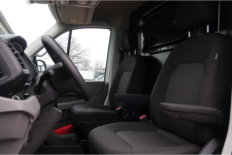 Panel van MAN TGE 3.180 4x4 AUT/ CAMERA/ ACC/ AIRCO/ TREKHAAK: picture 16 Panel van MAN TGE 3.180 4x4 AUT/ CAMERA/ ACC/ AIRCO/ TREKHAAK: picture 16