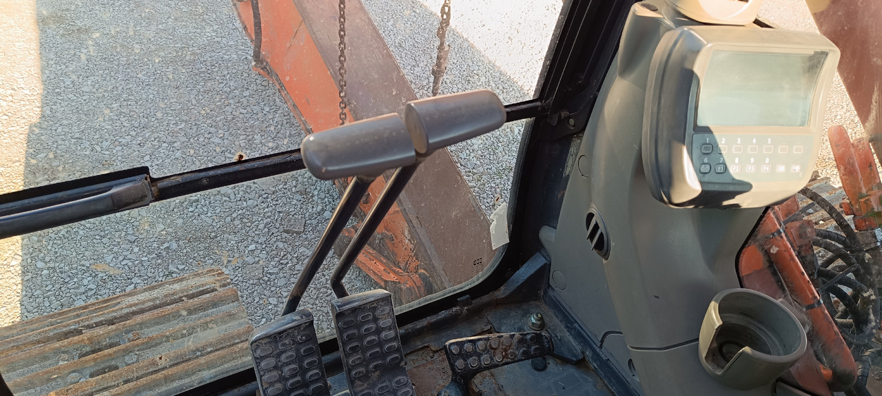 Crawler excavator HITACHI ZX350: picture 10 Crawler excavator HITACHI ZX350: picture 10