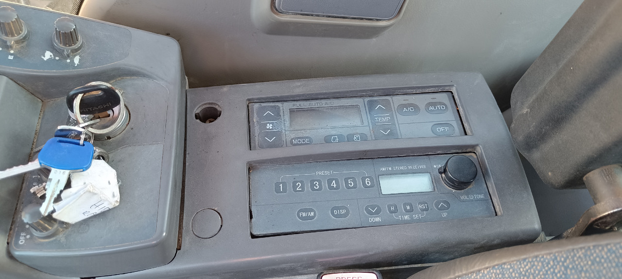 Crawler excavator HITACHI ZX350: picture 13 Crawler excavator HITACHI ZX350: picture 13