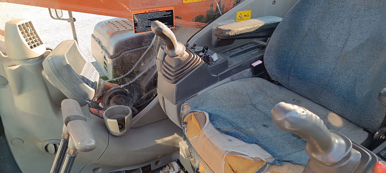 Crawler excavator HITACHI ZX350: picture 11 Crawler excavator HITACHI ZX350: picture 11