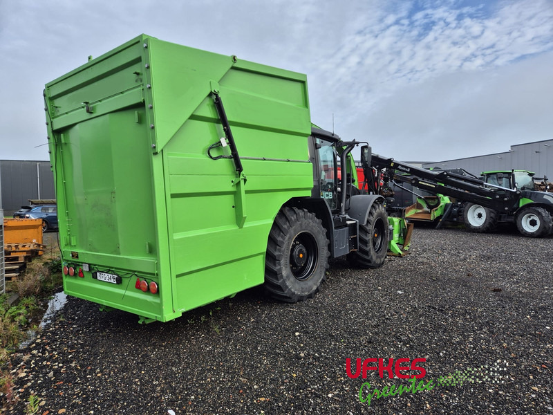 JCB Fastrac 4220 Chipper Combi - Farm tractor: picture 4 JCB Fastrac 4220 Chipper Combi - Farm tractor: picture 4