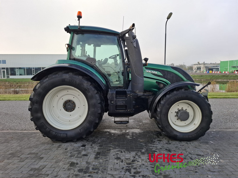 Valtra T194 D TwinTrack - Farm tractor: picture 4 Valtra T194 D TwinTrack - Farm tractor: picture 4