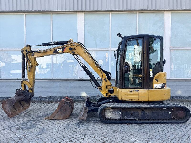 Cat 305E2 (3 UNITS) - Mini excavator: picture 2 Cat 305E2 (3 UNITS) - Mini excavator: picture 2