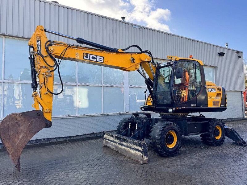 JCB JS 145 W - Wheel excavator: picture 1 JCB JS 145 W - Wheel excavator: picture 1