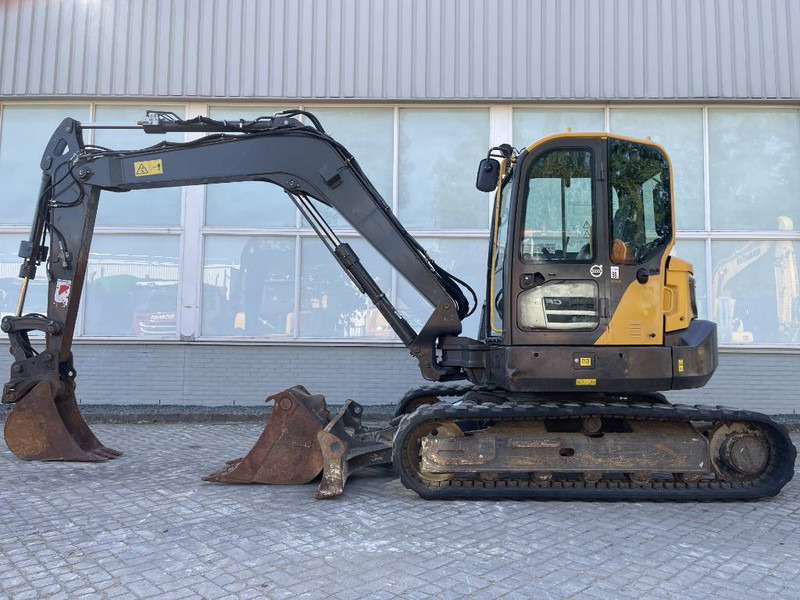 Volvo ECR 88 D 2016 CE - Mini excavator: picture 1 Volvo ECR 88 D 2016 CE - Mini excavator: picture 1