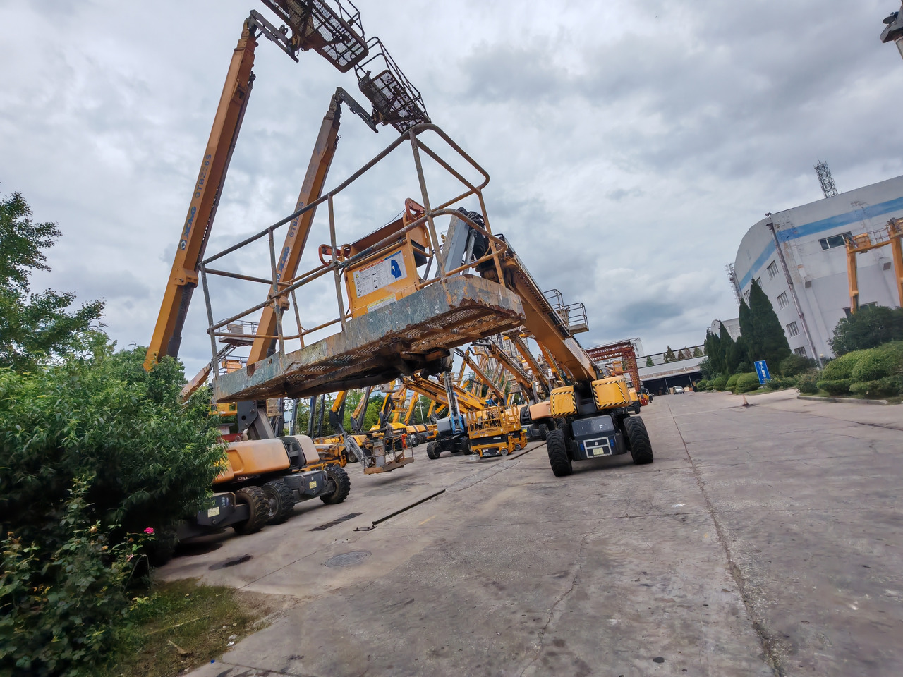Leasing of  XCMG Official Articulated Boom Lift GTBZ42S 42m Used Cherry Picker Sale XCMG Official Articulated Boom Lift GTBZ42S 42m Used Cherry Picker Sale: picture 7