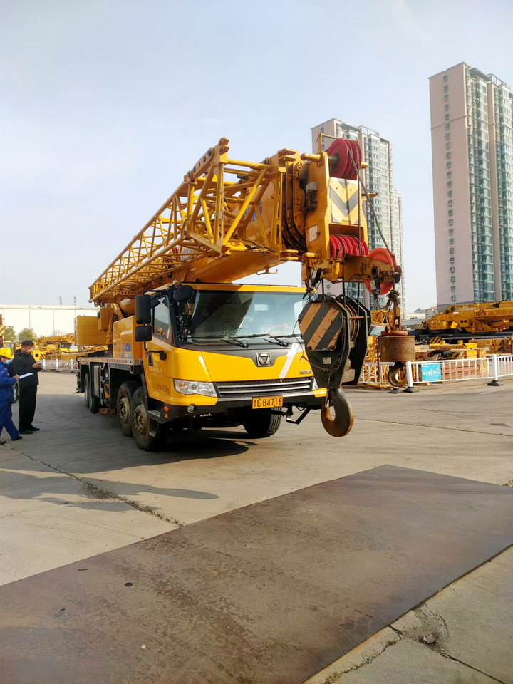 XCMG Official Used Pickup Truck Crane QY50K5D_1 50 Ton Mobile Crane With High Quality - Mobile crane: picture 2 XCMG Official Used Pickup Truck Crane QY50K5D_1 50 Ton Mobile Crane With High Quality - Mobile crane: picture 2
