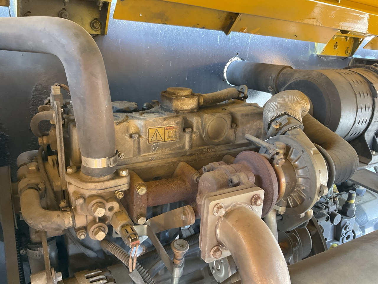 Telescopic boom XCMG Official Used Straight Arm GTBZ22S 22m Aaerial Work Platform Price: picture 7