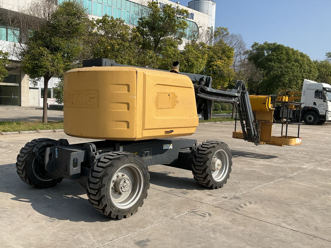 XCMG Official Used Telescopic Boom Lift GTBZ14 14m Aerial Work Platforms For Sale - Articulated boom: picture 2 XCMG Official Used Telescopic Boom Lift GTBZ14 14m Aerial Work Platforms For Sale - Articulated boom: picture 2
