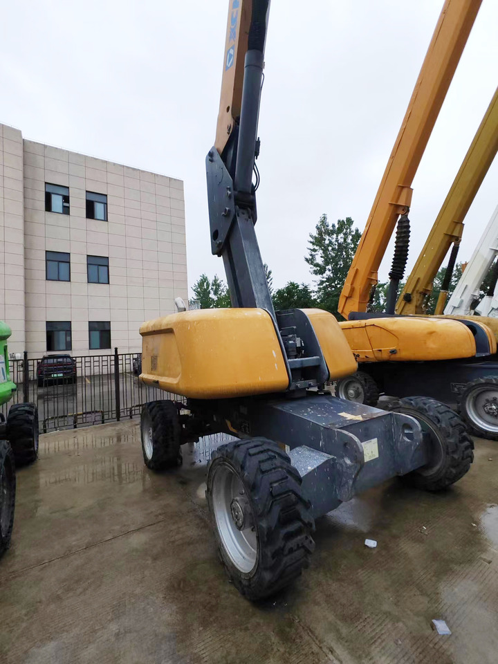 XCMG Official Used Telescopic Boom Lift GTBZ22S 22m Lift Aerial Work Platform Price - Telescopic boom: picture 5 XCMG Official Used Telescopic Boom Lift GTBZ22S 22m Lift Aerial Work Platform Price - Telescopic boom: picture 5