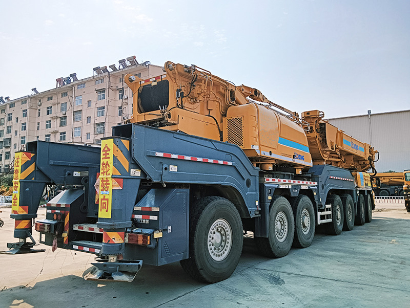 XCMG XCA500 used 500 ton hydraulic telescopic boom all terrain crane - All terrain crane: picture 5 XCMG XCA500 used 500 ton hydraulic telescopic boom all terrain crane - All terrain crane: picture 5